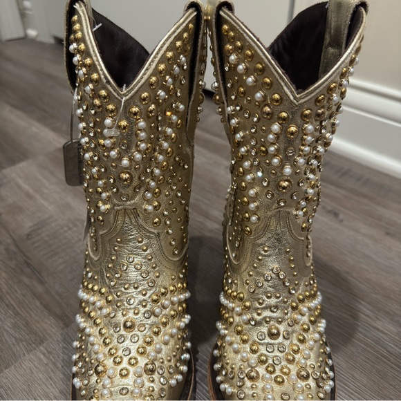 Lane Dolly Pearl Stud Jeweled Cowboy Western Metallic Gold Leather Bootie Boots - Picture 5 of 14